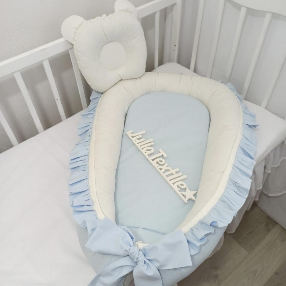 White celestial decorated reducer