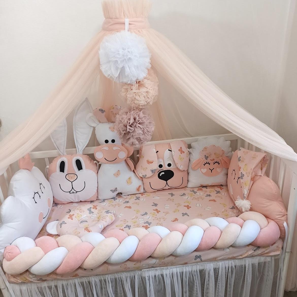 Set cuscini personaggi con farfalle rosa bianco