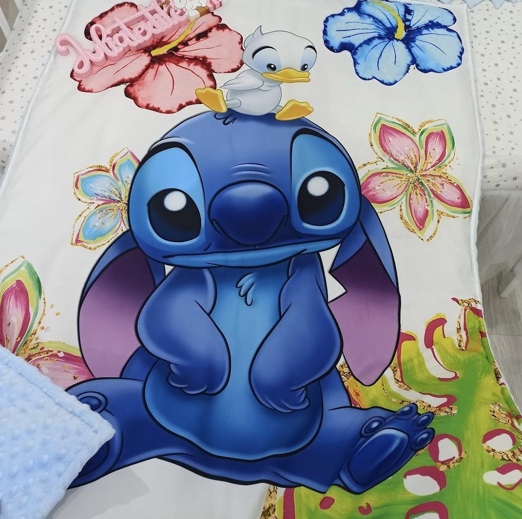 Coperta double face con la stampa stitch azzurro blu