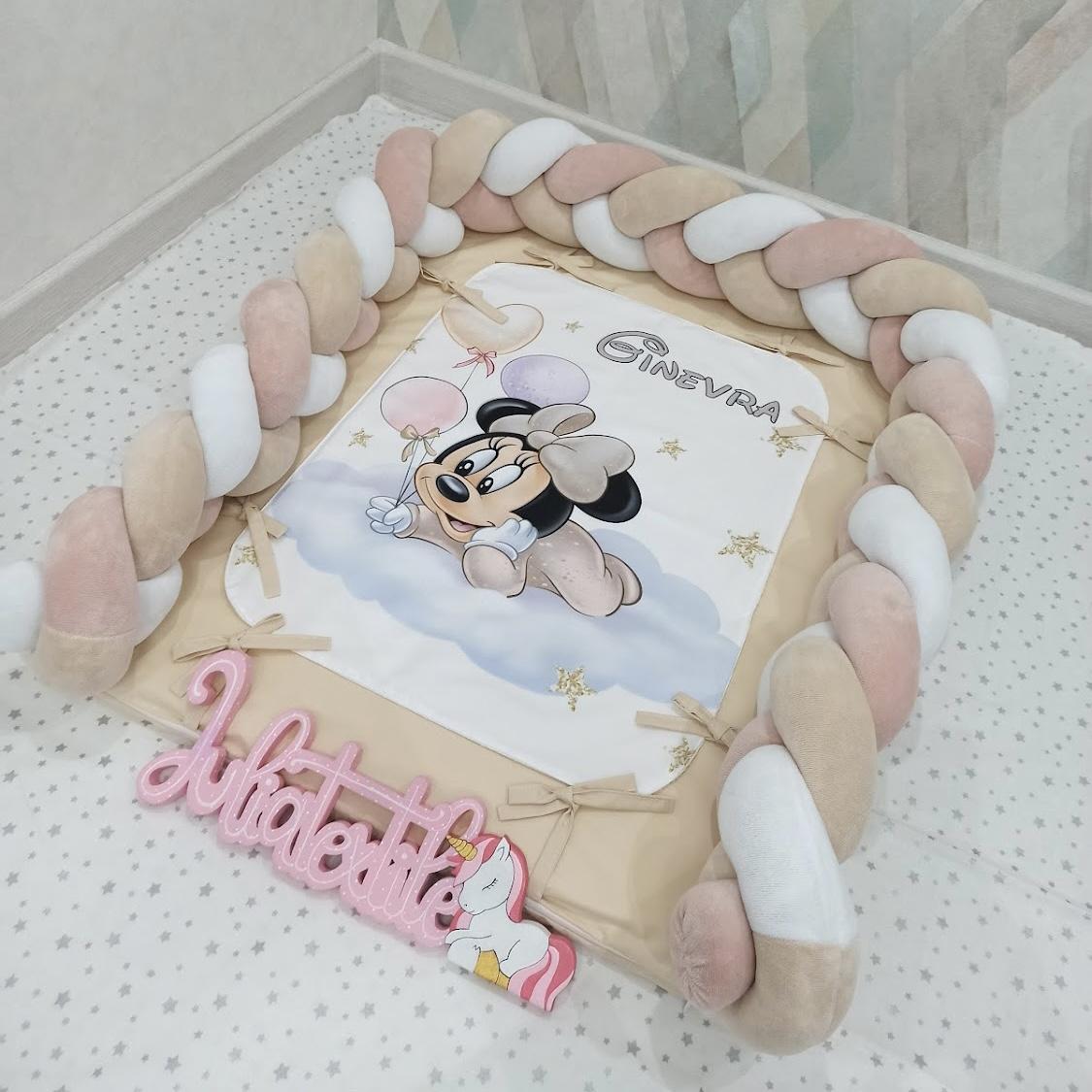 Woven changing mat with Minnie print with pink white beige balloons