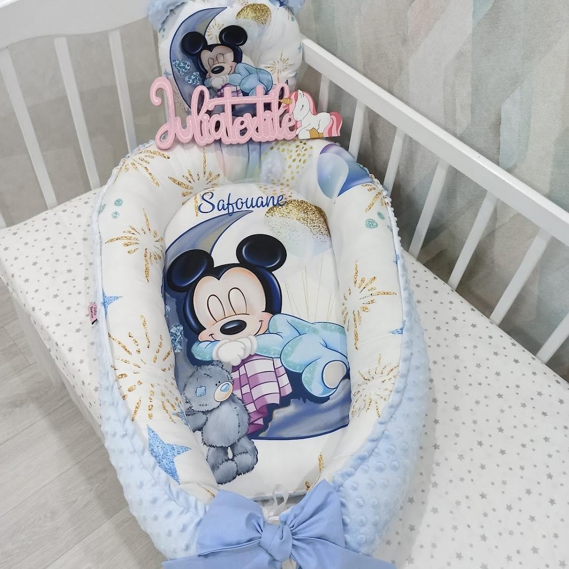 Classic Baby Nest with Mickey on the Moon and Teddy Bear Print – Elegant and Cozy Light Blue Exterior