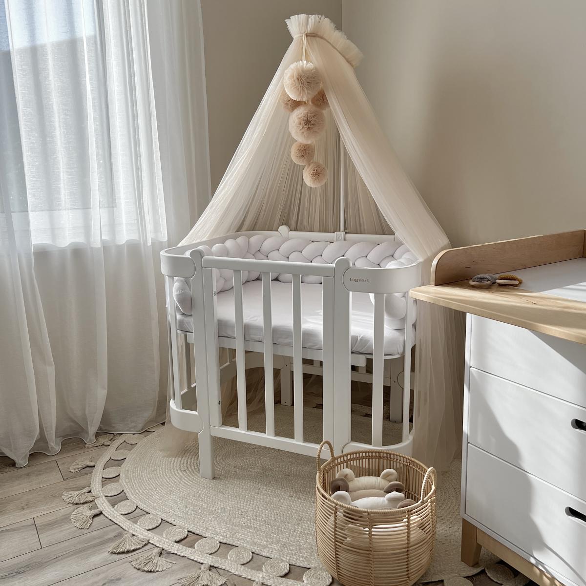 Delicate Simplicity: Classic Nude Tulle Veil